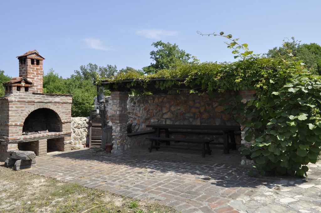 Apartments Pavlovic Linardici Bagian luar foto