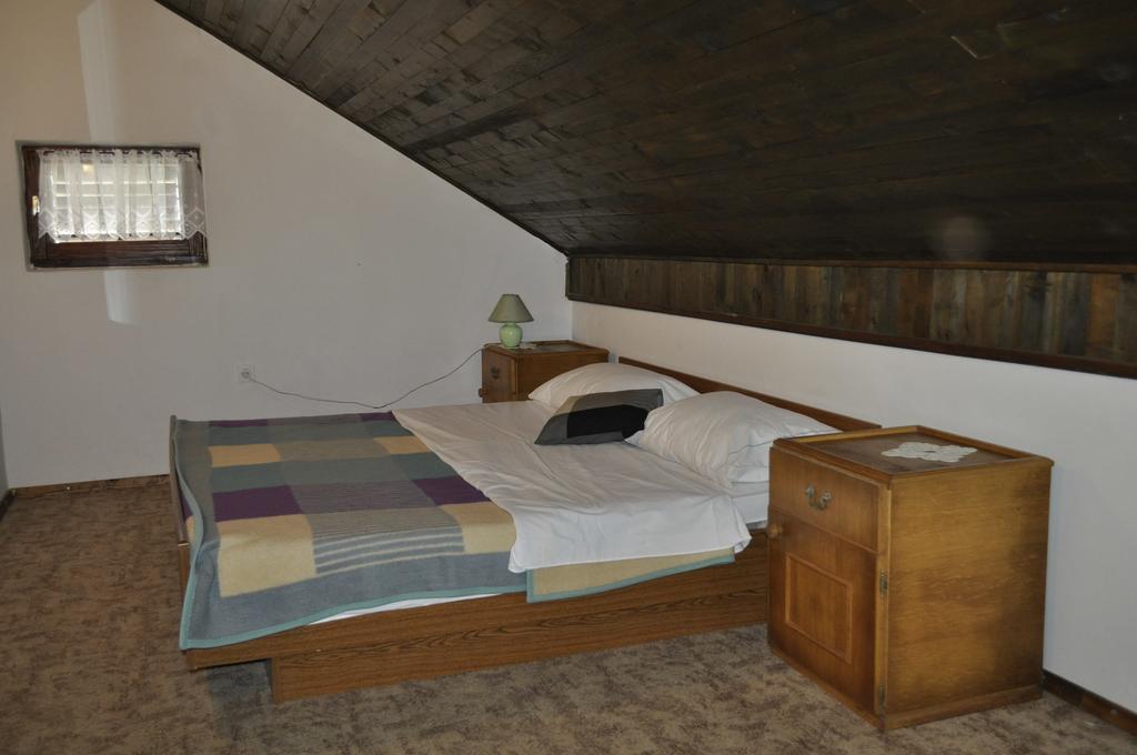 Apartments Pavlovic Linardici Ruang foto